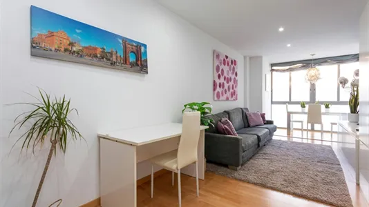 Apartments in Barcelona Eixample - photo 4