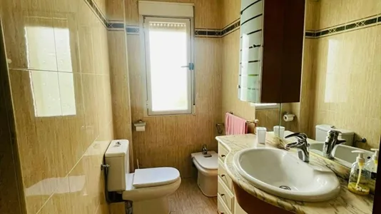 Rooms in Madrid Chamberí - photo 9