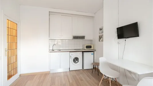 Apartments in Barcelona Sants-Montjuïc - photo 7