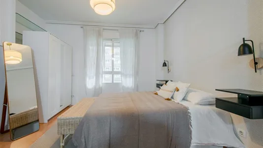 Rooms in Madrid Tetuán - photo 8