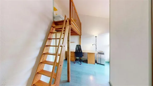 Rooms in Lyon - photo 2