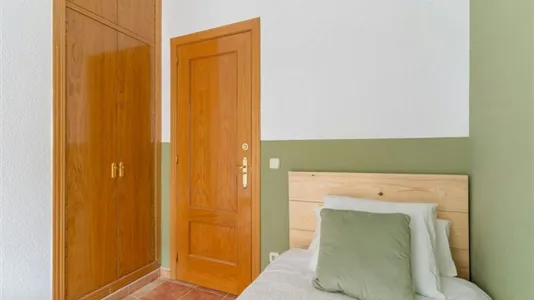 Rooms in Madrid Tetuán - photo 4