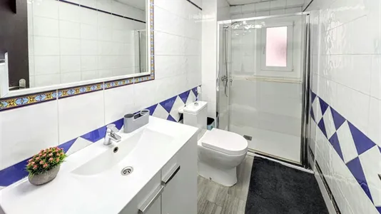 Rooms in Burjassot - photo 9