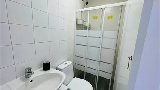 Rooms in Alcalá de Henares - photo 7