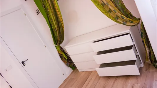 Rooms in Zaragoza - photo 7