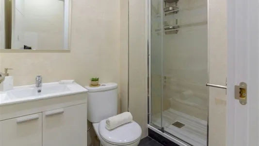 Rooms in Madrid Retiro - photo 7