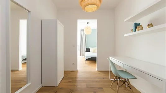 Rooms in Berlin Mitte - photo 4