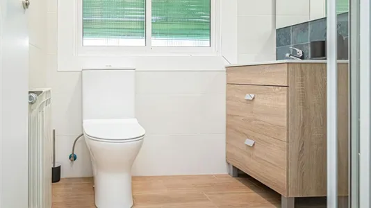 Rooms in Zaragoza - photo 8