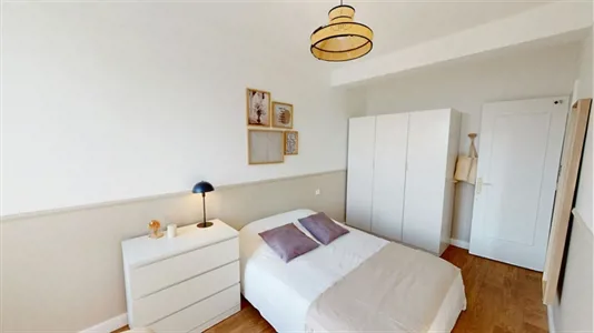 Rooms in Paris 15ème arrondissement - photo 2