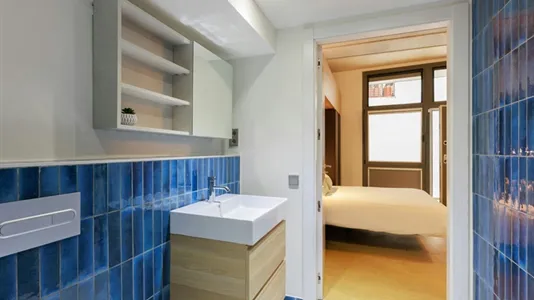 Apartments in Barcelona Ciutat Vella - photo 10