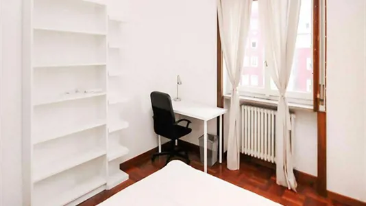 Rooms in Milano Zona 4 - Vittoria, Forlanini - photo 2
