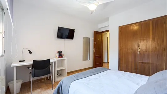 Rooms in Guadalajara - photo 4