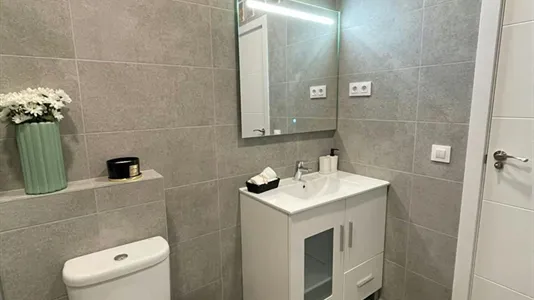 Rooms in Madrid Salamanca - photo 7