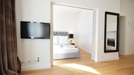 Apartments in Frankfurt Süd - photo 4