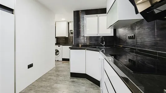 Apartments in Burjassot - photo 10