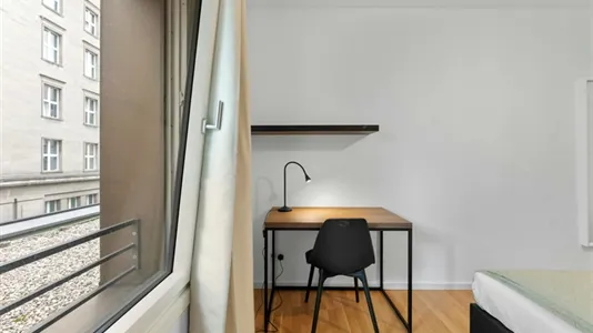 Rooms in Berlin Mitte - photo 2