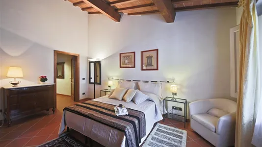 Apartments in Florence - photo 4