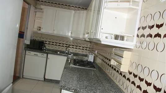 Rooms in Córdoba - photo 8