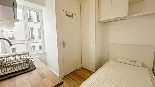 Apartments in Paris 15ème arrondissement - photo 1