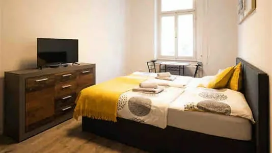 Rooms in Besnica - photo 3