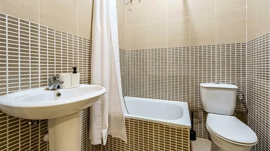 Rooms in Málaga - photo 5