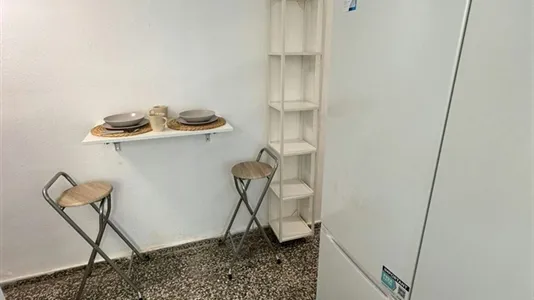 Rooms in Mislata - photo 10