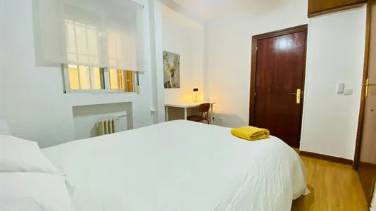 Rooms in Madrid Retiro - photo 9