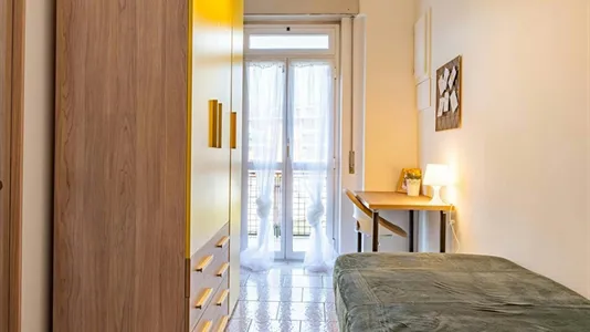 Rooms in Milano Zona 4 - Vittoria, Forlanini - photo 1