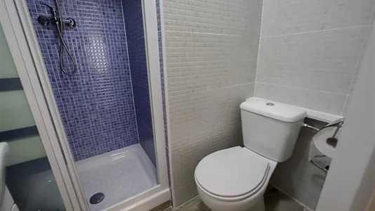 Rooms in el Camí de Vera - photo 7