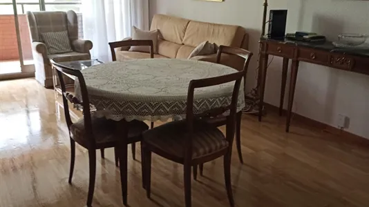 Rooms in Barcelona Eixample - photo 5