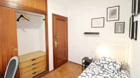 Rooms in Madrid Salamanca - photo 5