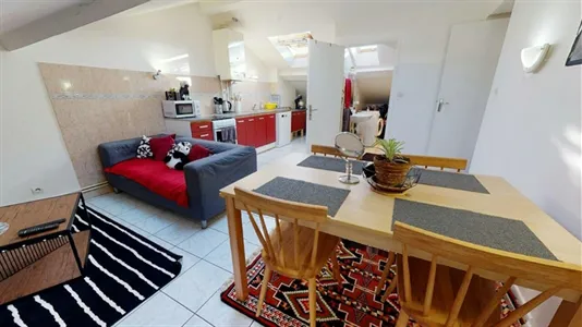 Rooms in Lyon - photo 9