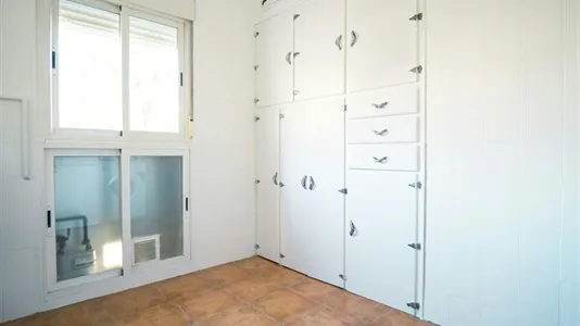 Rooms in Madrid Chamartín - photo 10