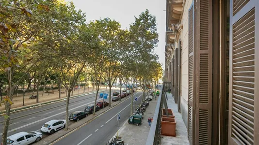 Apartments in Barcelona Ciutat Vella - photo 9