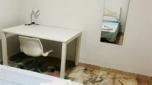 Rooms in Bami - photo 4