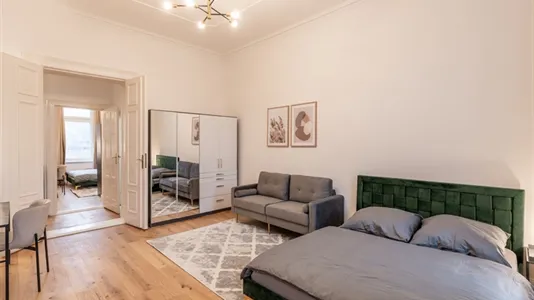 Apartments in Berlin Mitte - photo 4