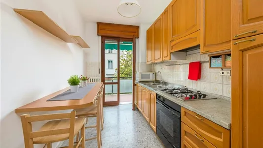 Rooms in Verona - photo 6