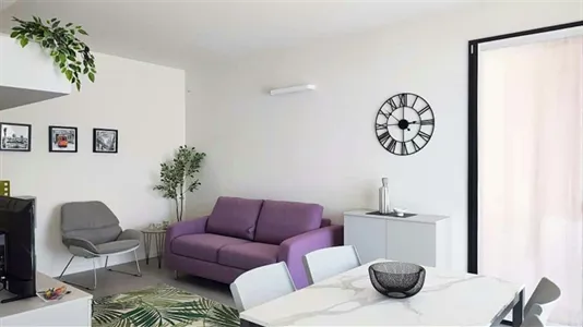 Rooms in Milano Zona 8 - Fiera, Gallaratese, Quarto Oggiaro - photo 2