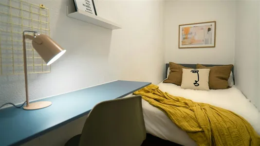 Rooms in Madrid Moncloa-Aravaca - photo 4