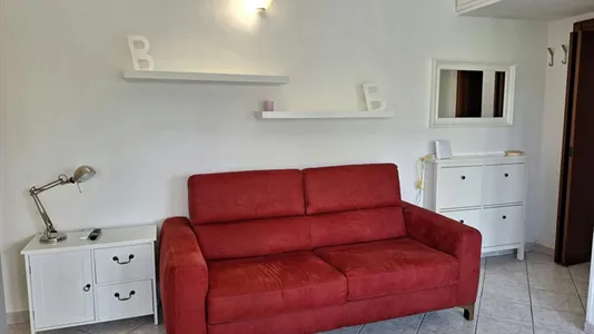 Apartments in Roma Municipio VIII – Appia Antica - photo 5