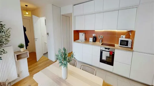 Rooms in Saint-Denis - photo 8