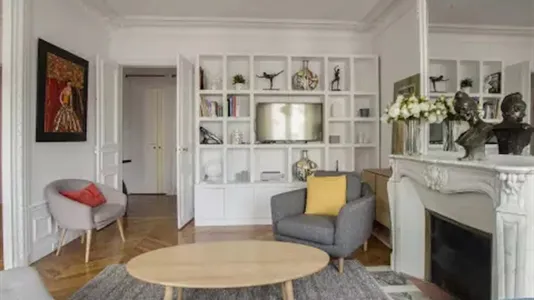 Apartments in Paris 8ème arrondissement - photo 5
