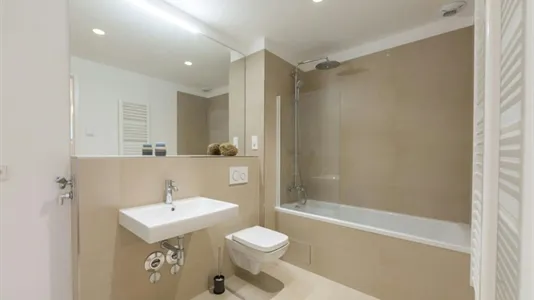 Rooms in Berlin Mitte - photo 9