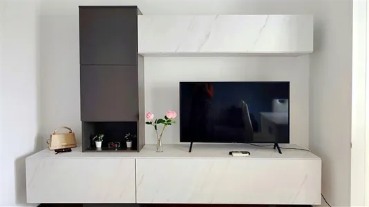 Apartments in Milano Zona 8 - Fiera, Gallaratese, Quarto Oggiaro - photo 5