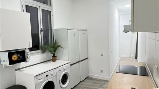 Rooms in Madrid Centro - photo 6