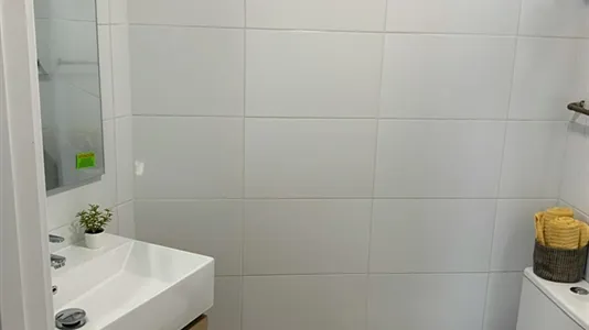 Rooms in Moncada - photo 6