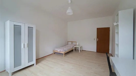Rooms in Munich Schwabing-West - photo 2