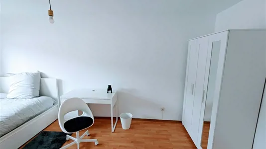 Rooms in Munich Milbertshofen-Am Hart - photo 3