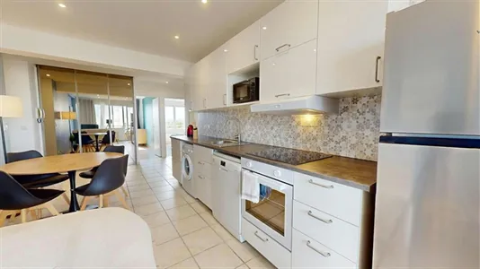 Rooms in Lyon - photo 9