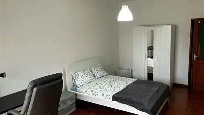 Room for rent in Porto (Distrito)